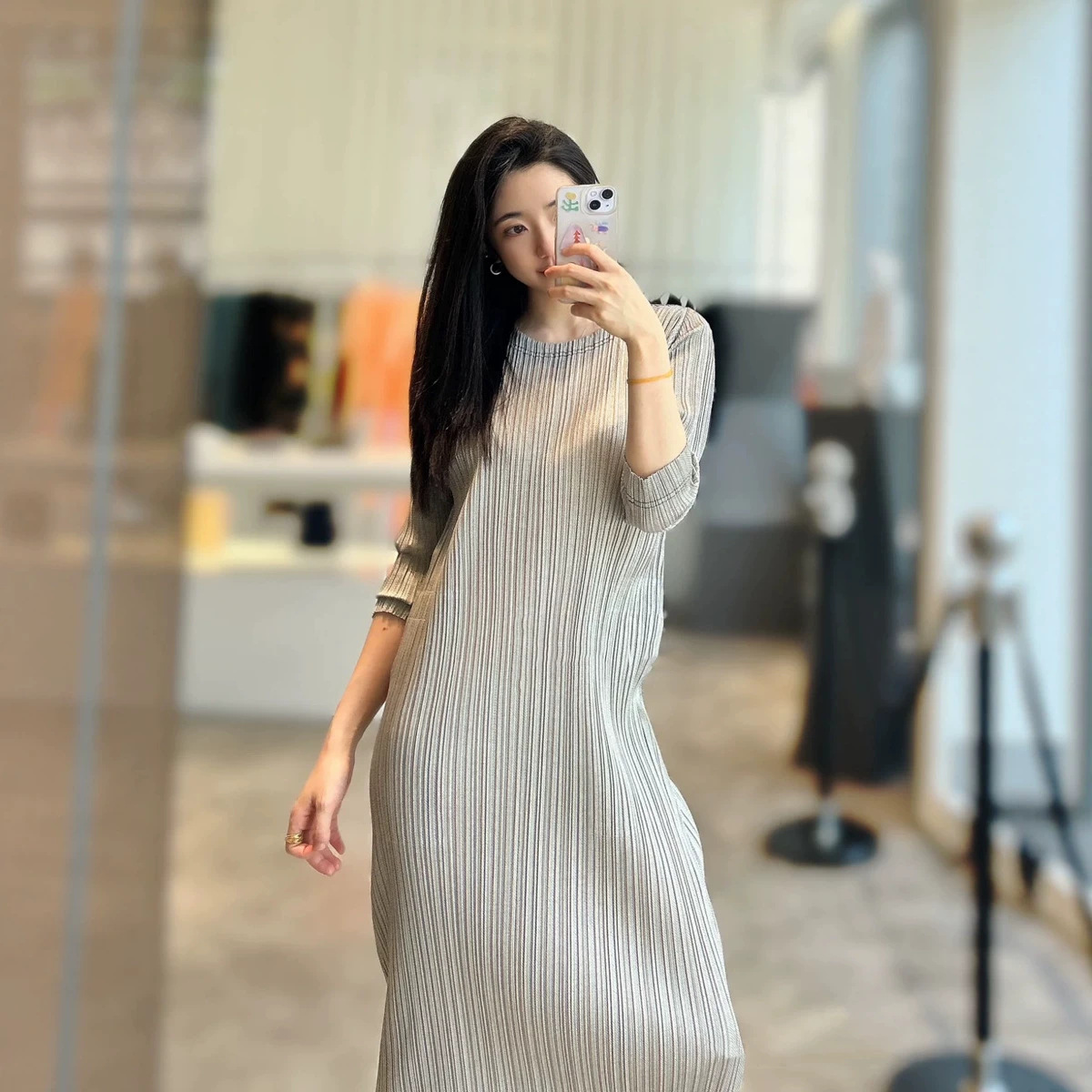 三宅褶皱女装新款女牛仔印花长袖连衣裙纯色现货源头工厂多色可选